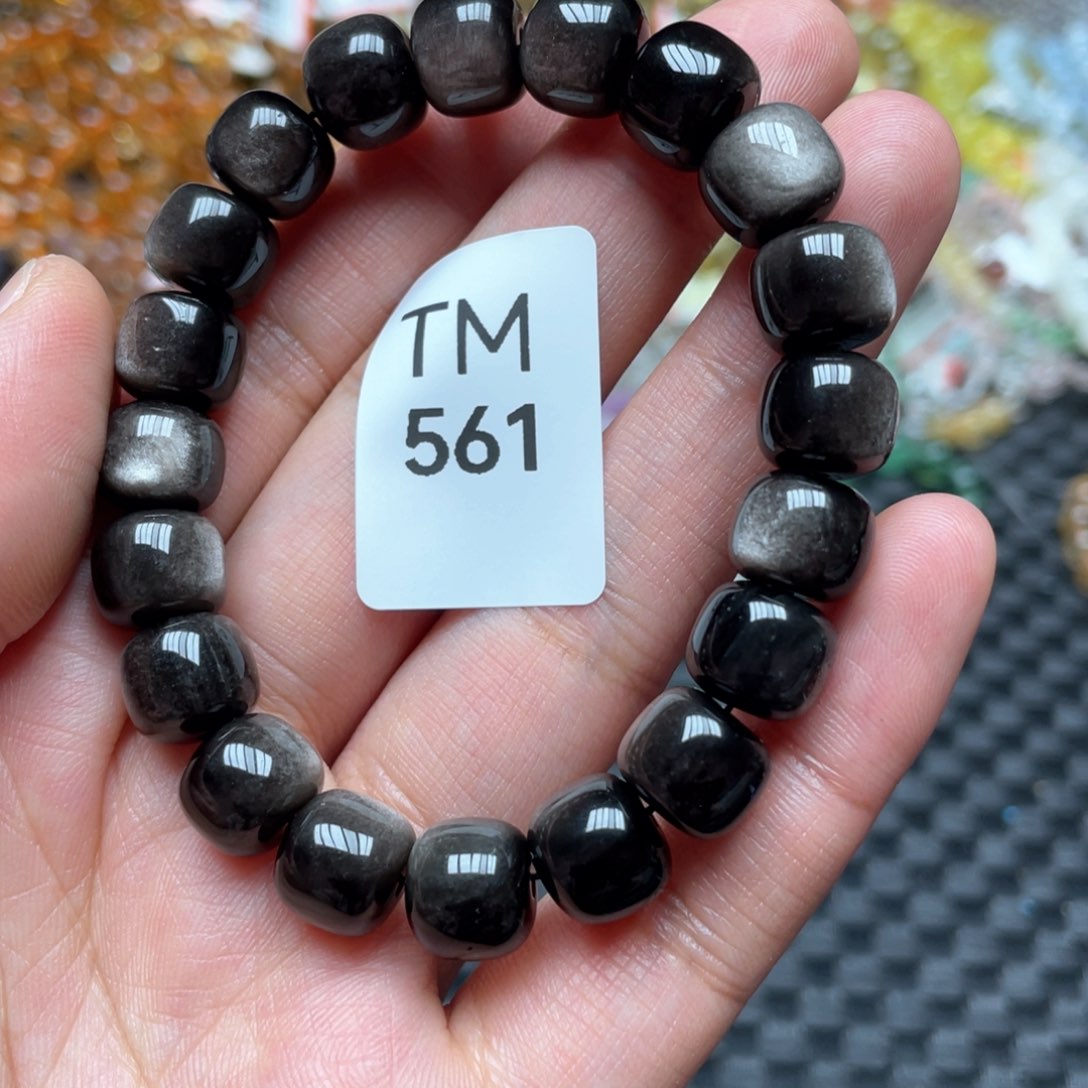 水晶多样性发一只未镶嵌