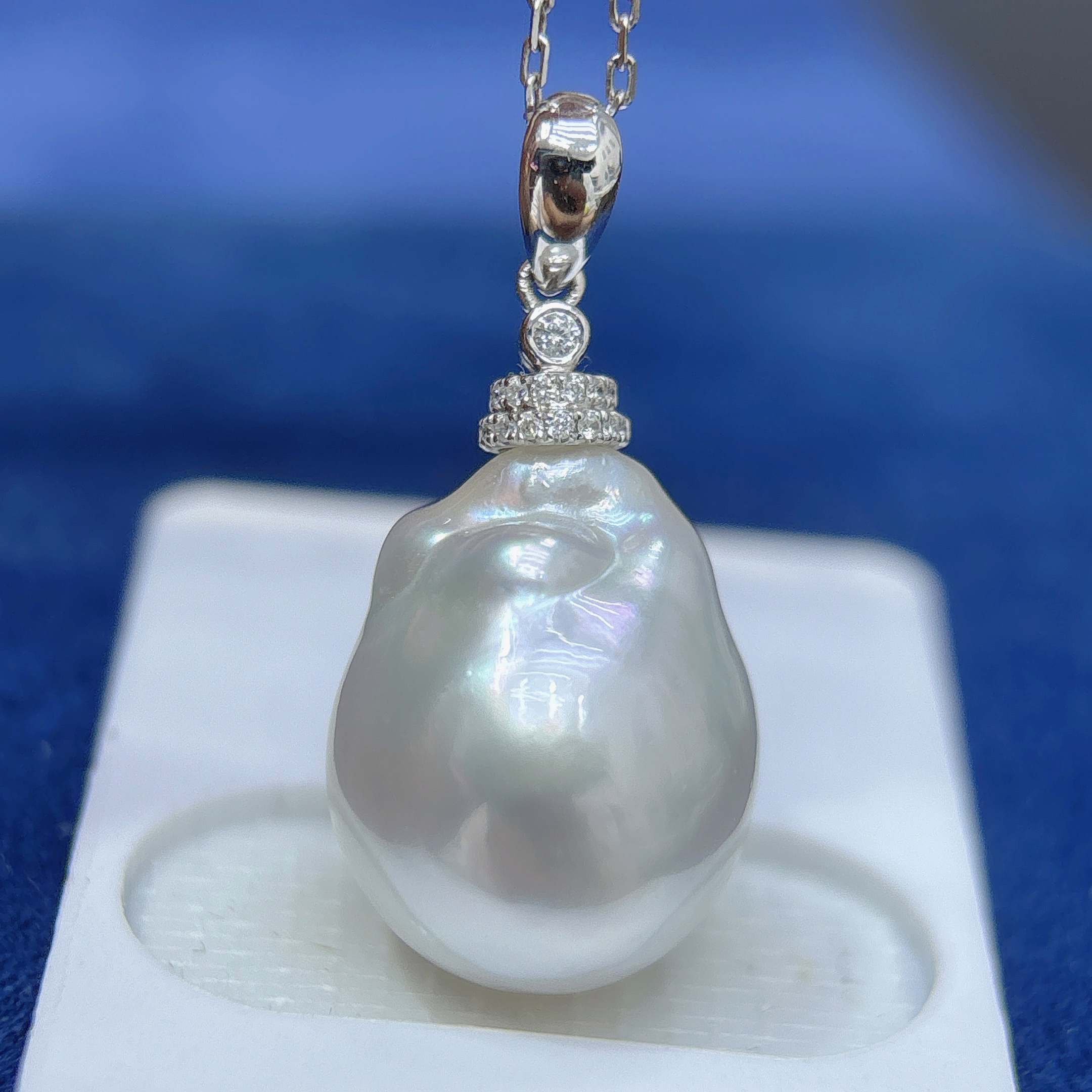 冷光巴洛克#极光#18K金钻石#13.7mm澳白海水珍珠吊坠送银链#银蓝