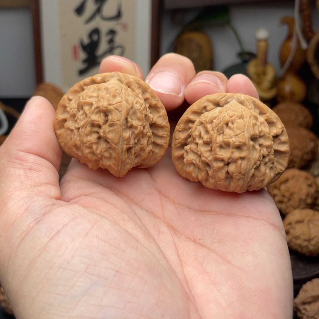 文玩核桃把件白狮子42