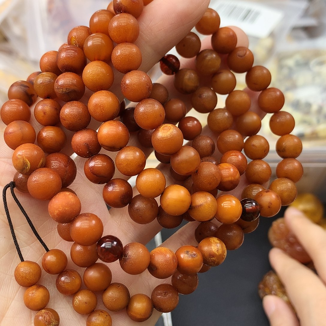 琥珀未镶嵌珠宝奇石