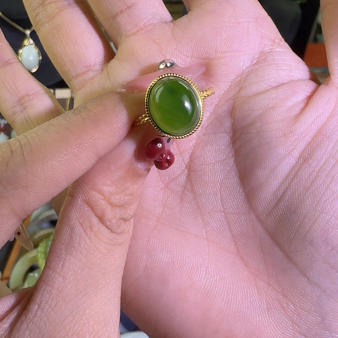 和田玉未镶嵌戒指