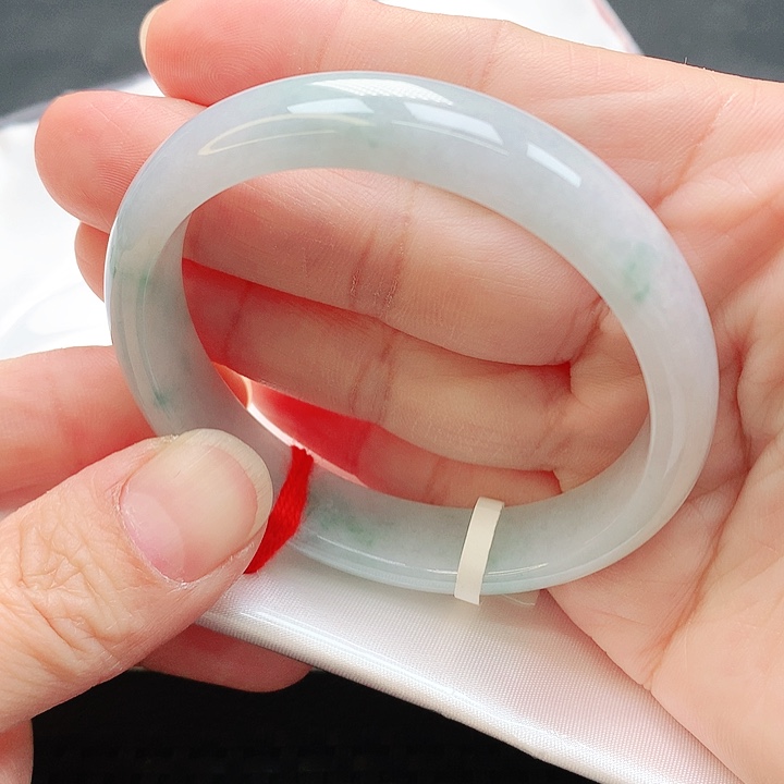 翡翠手镯未镶嵌贵妃55