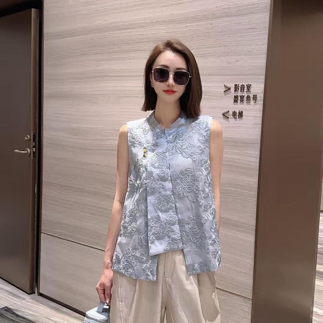 熙薇【雍容华贵】2025夏季新款时尚气质休闲国风盘扣马甲H2667