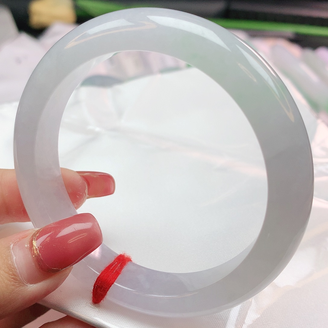 翡翠手镯未镶嵌正圈56.8