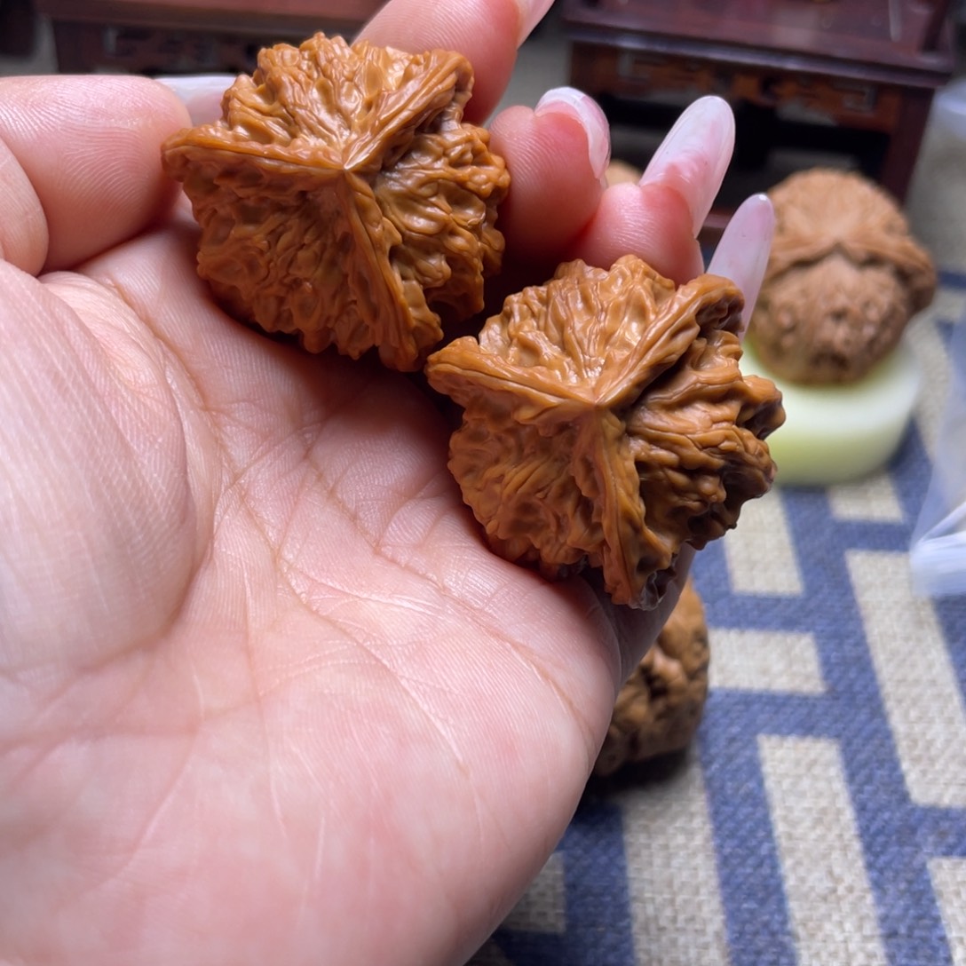 文玩核桃吊坠37盘山公子帽三棱