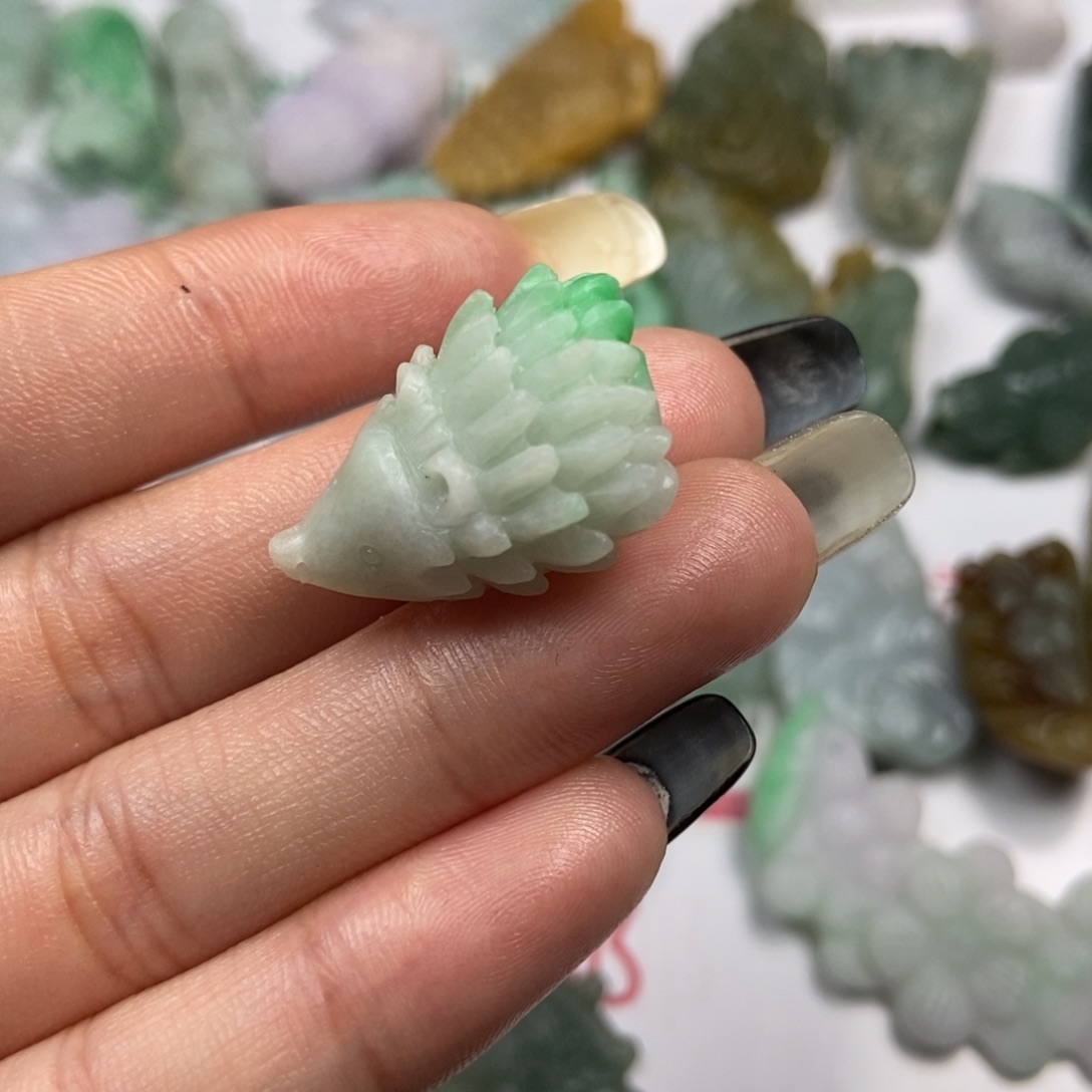 定制翡翠未镶嵌翡翠