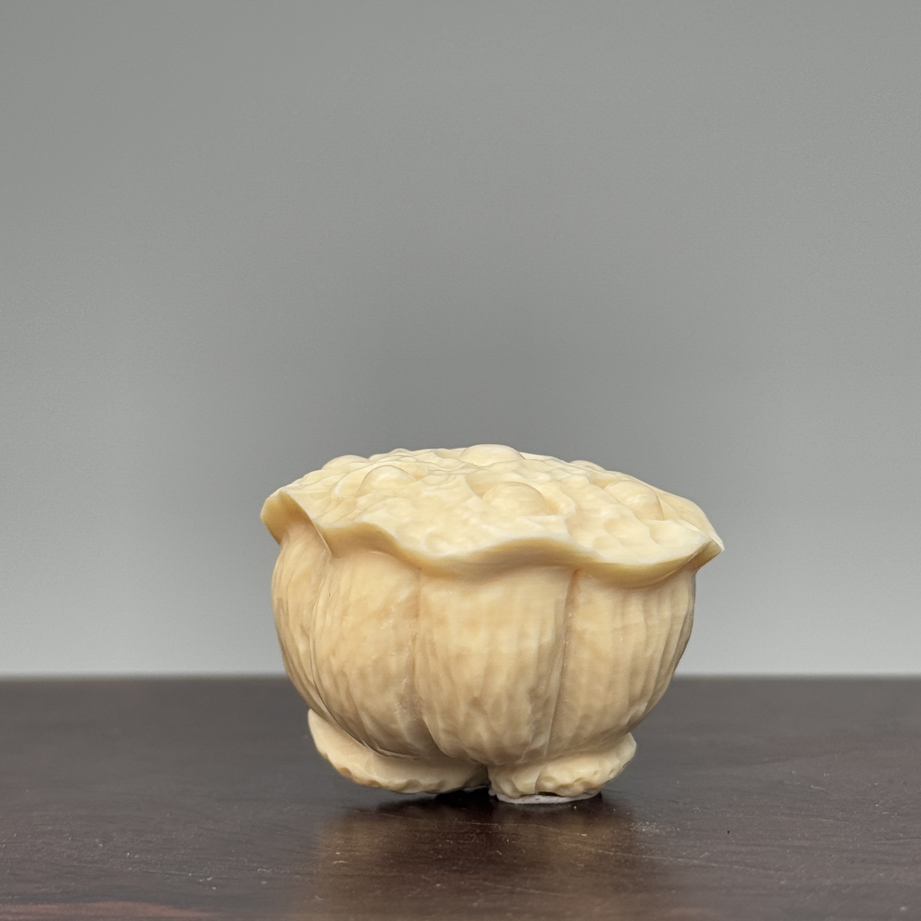 DEZHI/德志23*29*27mm15.8g莲蓬吊坠天然猛犸牙K1