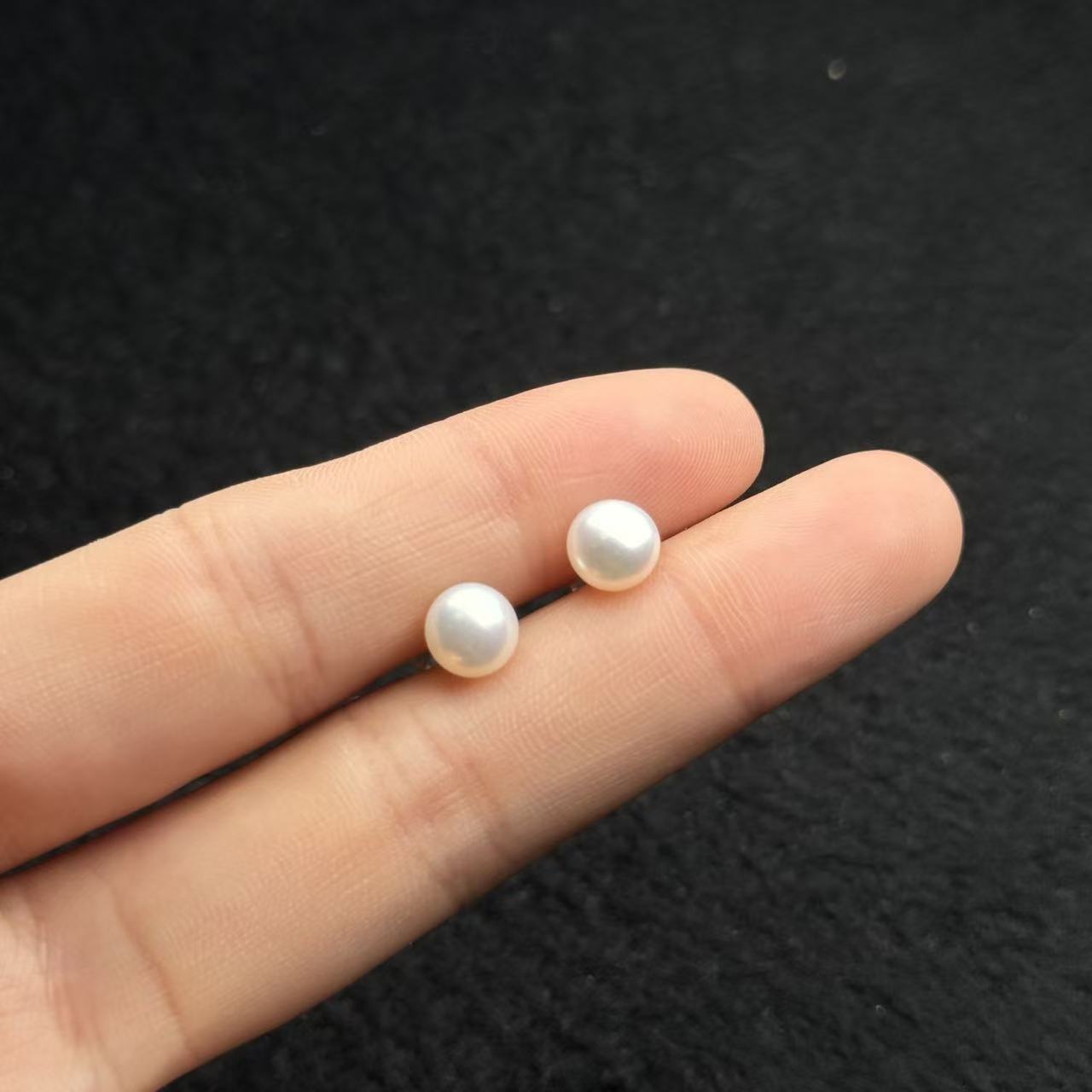  S925银淡水珍珠耳钉-约7mm-多样性发货- ZG珍- A2084
