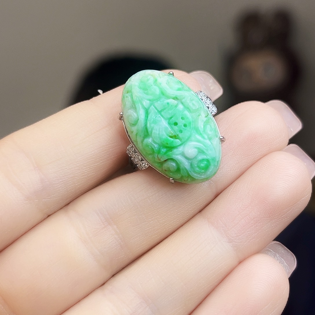 翡翠银S925镶嵌颈饰多样性