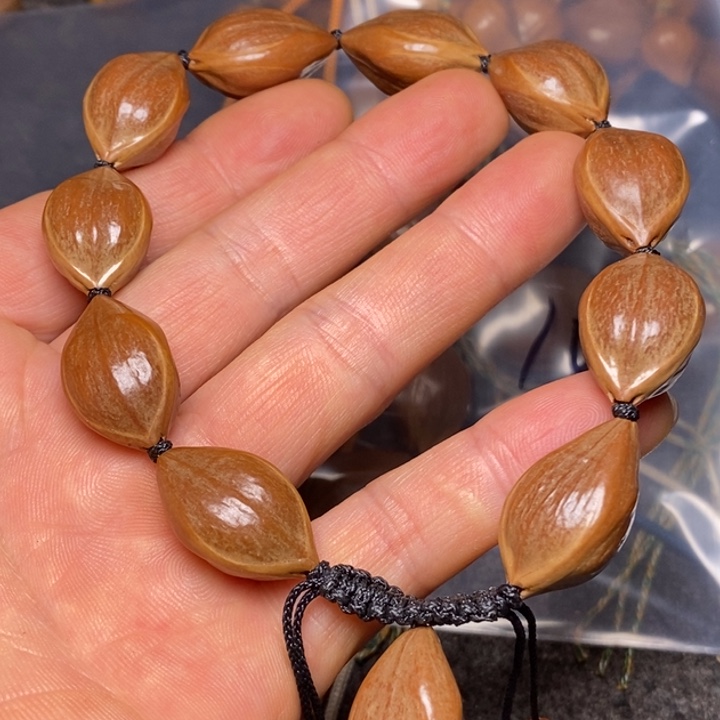 手串橄榄核1.5尺寸50号