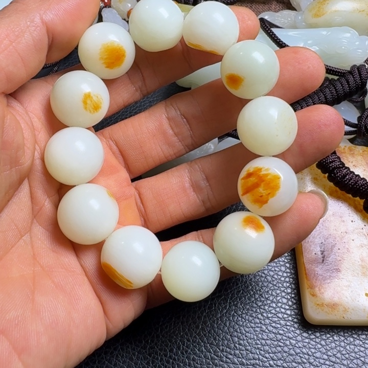 和田玉挂件未镶嵌娇**D