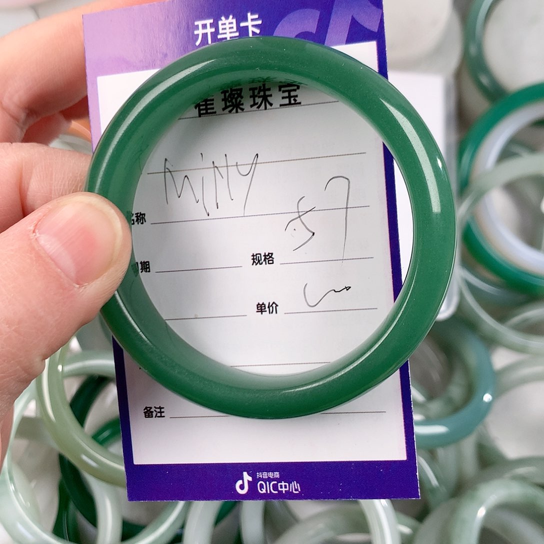 东陵石手镯未镶嵌M***y