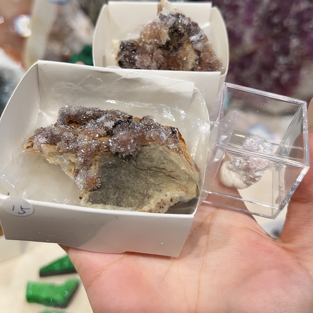 䘮***石材和相关各方vv很高兴