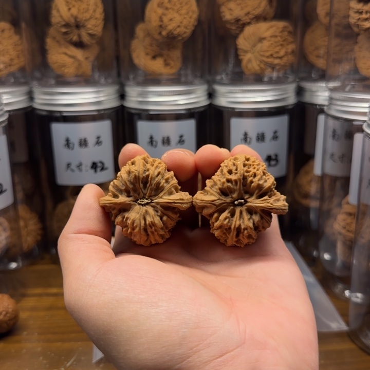 空***猪核桃文玩核桃全品无修福利