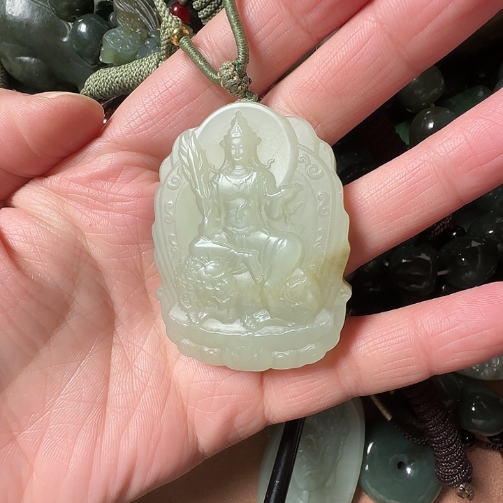 *****和田玉未镶嵌颈饰