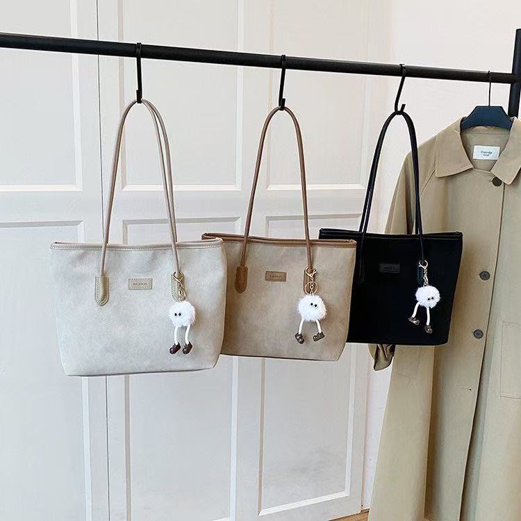 简约托特包休闲大学生通勤风