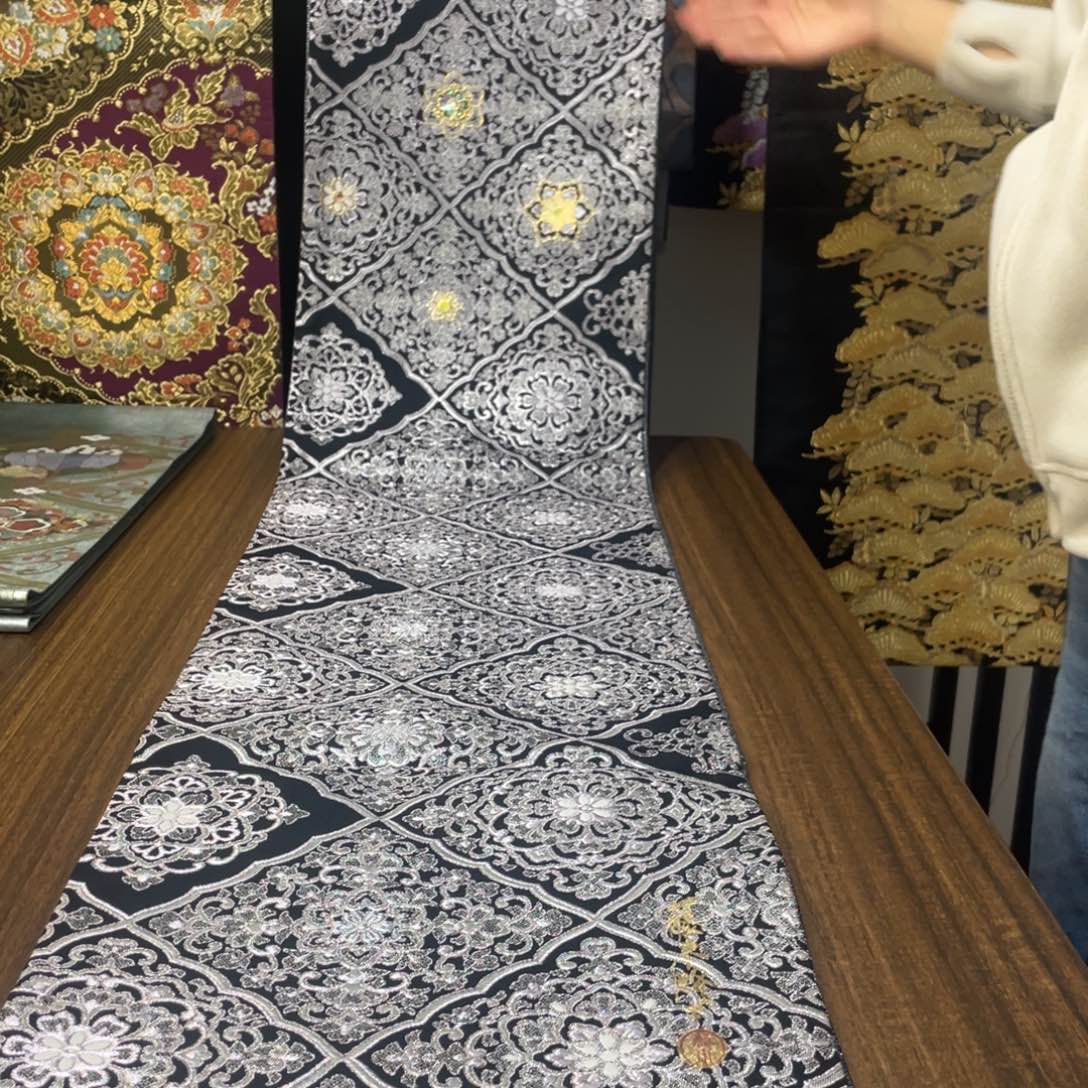 织绣2 唐锦西阵织桌旗