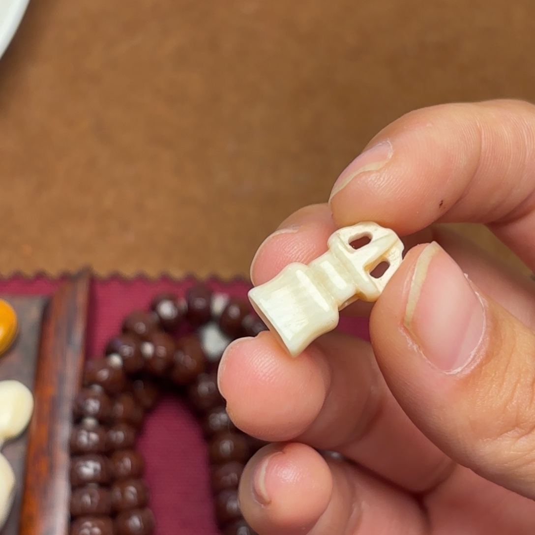 玻璃颈饰藏传小配饰