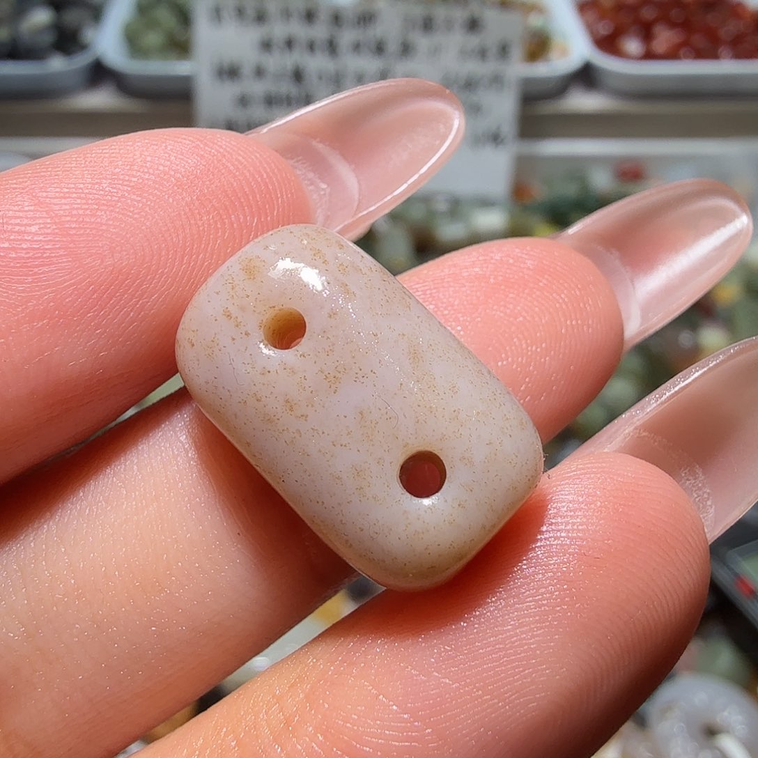 和田玉未镶嵌珠宝奇石