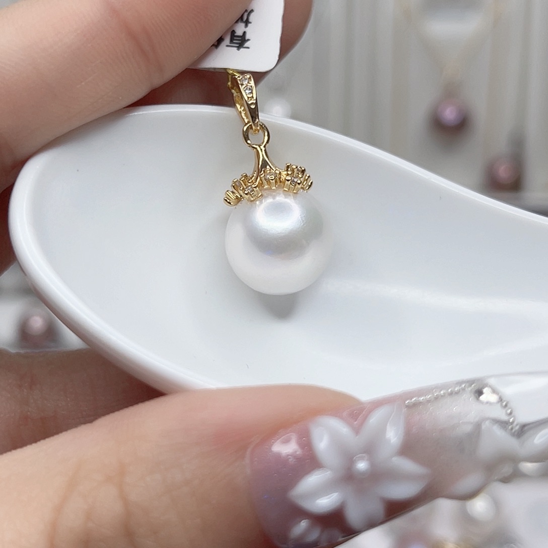 淡水珍珠吊坠(赠链)未镶嵌