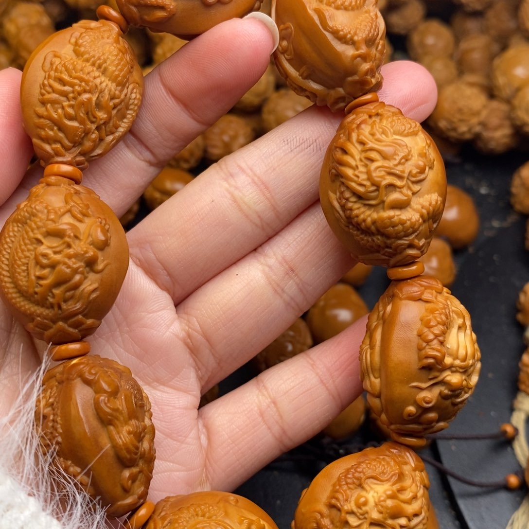 橄榄核吊坠龙财神2.1