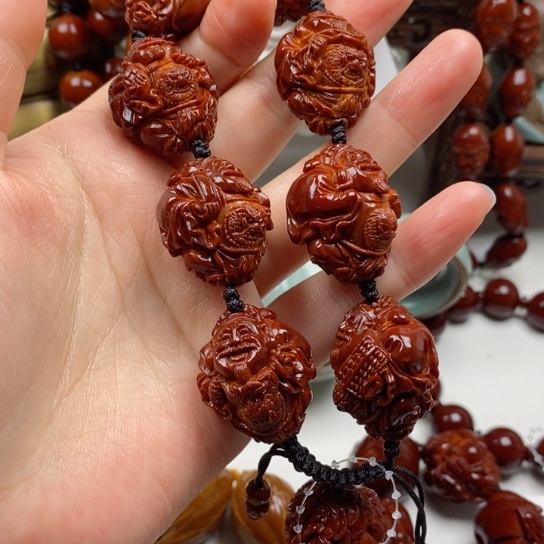 橄榄核吊坠2****6回血回血