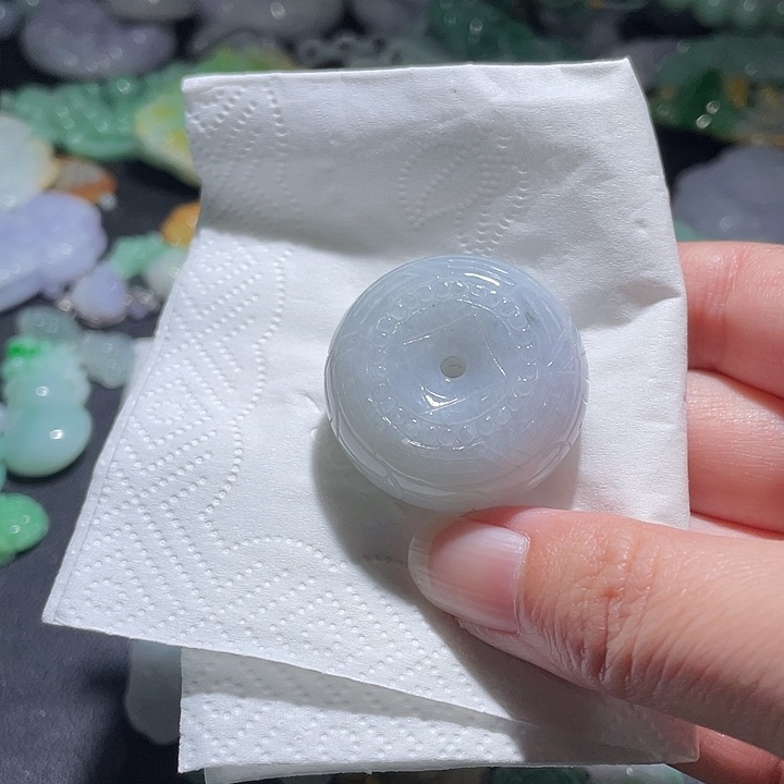 颈饰未镶嵌翡翠天