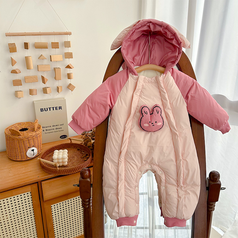 婴幼儿衣服冬装新生女宝宝棉服连体衣恐龙小兔爬服外出保暖棉衣