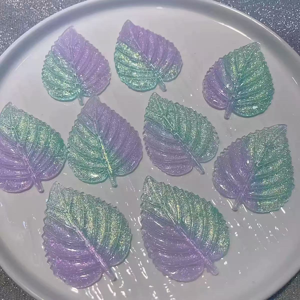 斗鱼专用休息叶子睡觉床斗鱼缸造景摆件装饰新款仿真水草躲避树叶