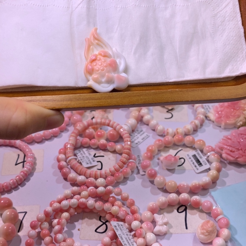 【闪购商品】查罗石颈饰合金福利A34