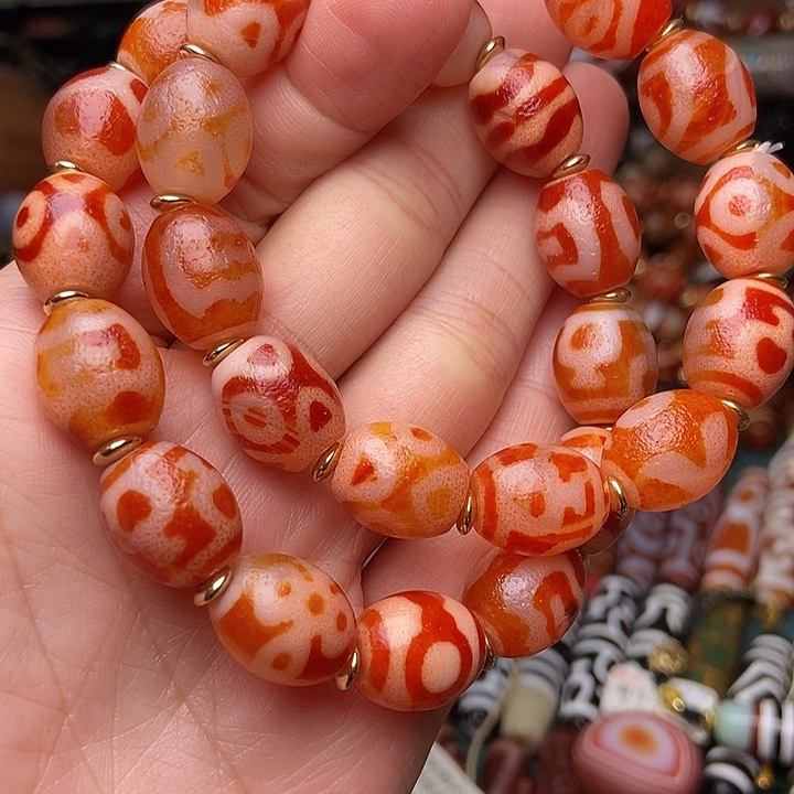 玛瑙/玉髓未镶嵌手链发一条