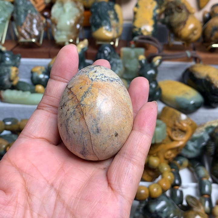 岫岩河磨玉（透闪石质玉）手把件未镶嵌