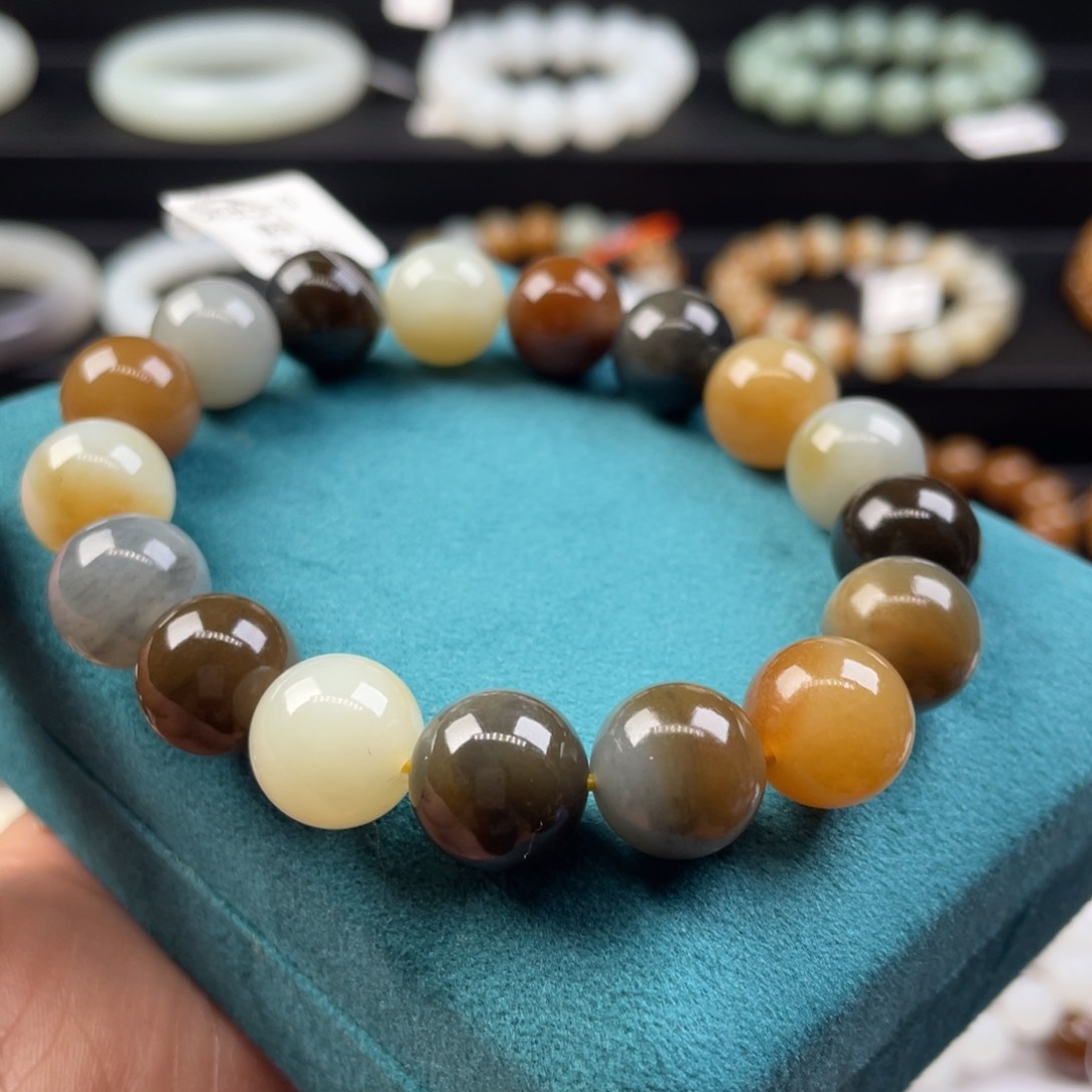 和田玉手串未镶嵌