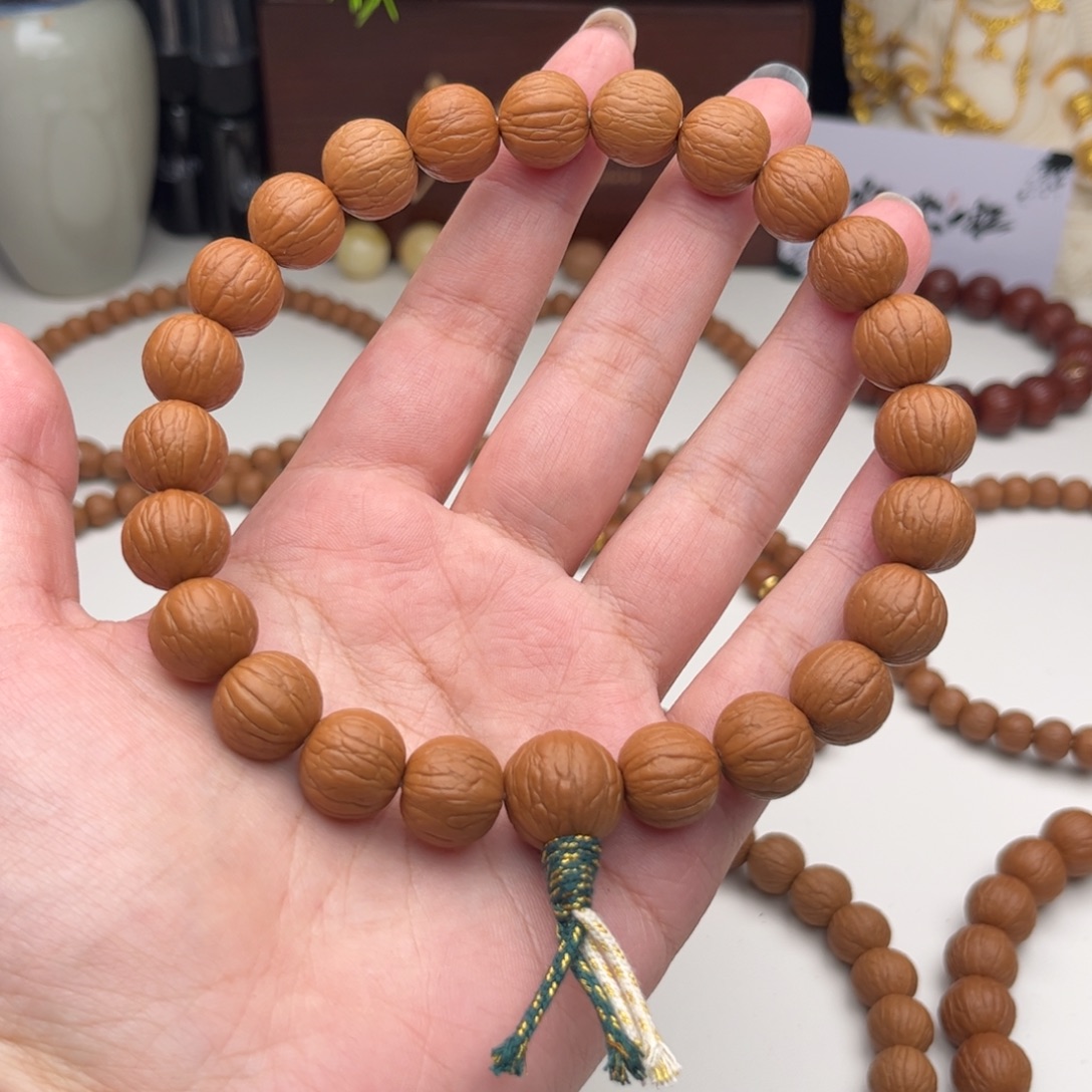 龘***朤吊坠猴头核桃13.5聚宝盆