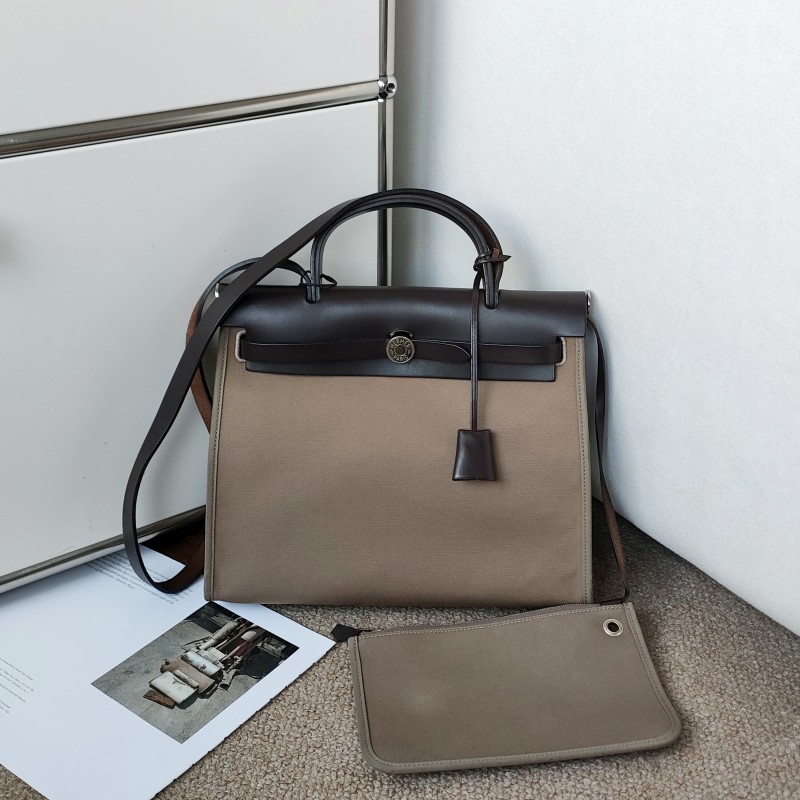 95新 Hermes/爱马仕 Azul大象灰帆布拼皮银扣Herbag31斜挎包53733