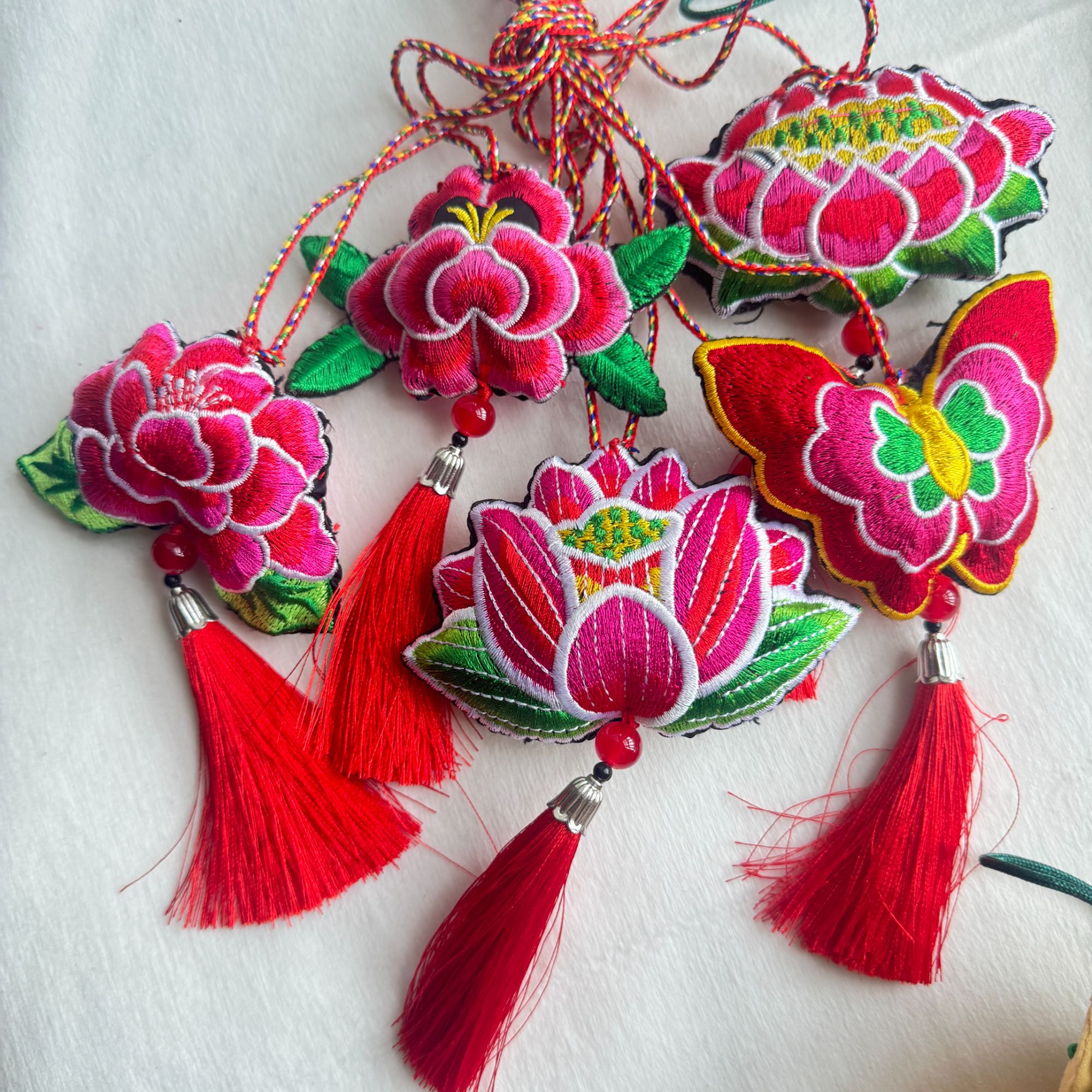 好事莲莲艾草驱蚊端午节香包福袋流苏刺绣随身香囊车载挂件文创