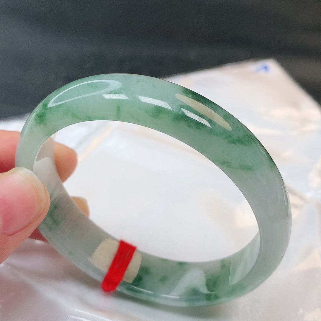 翡翠手镯未镶嵌5号