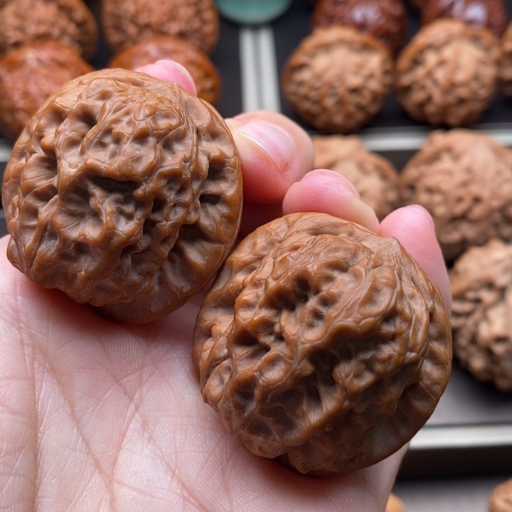 吊坠文玩核桃沉水狮子头