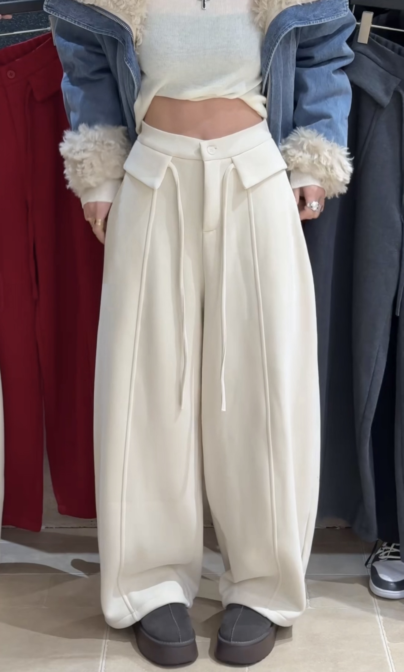 熊小姐家2025韩国东大门同款加绒女士时尚宽松拖地裤垂感