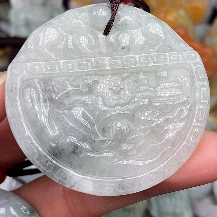 颈饰未镶嵌翡翠翡翠