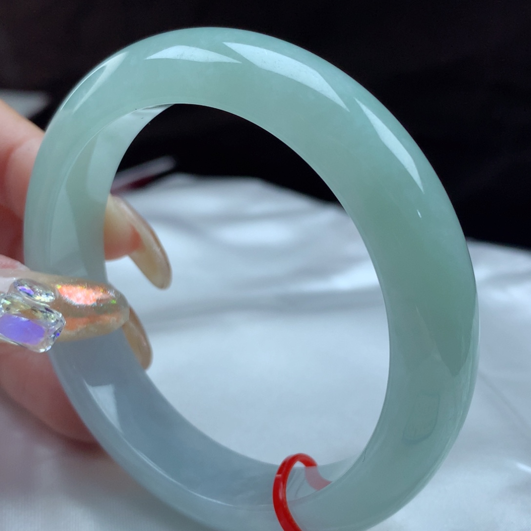 翡翠手镯未镶嵌95414，