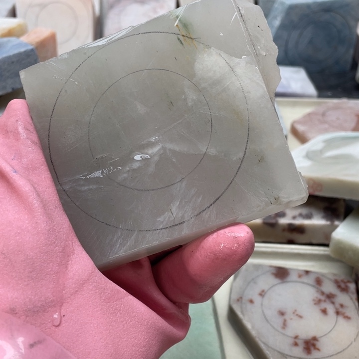 定***睫石英质玉未镶嵌定制