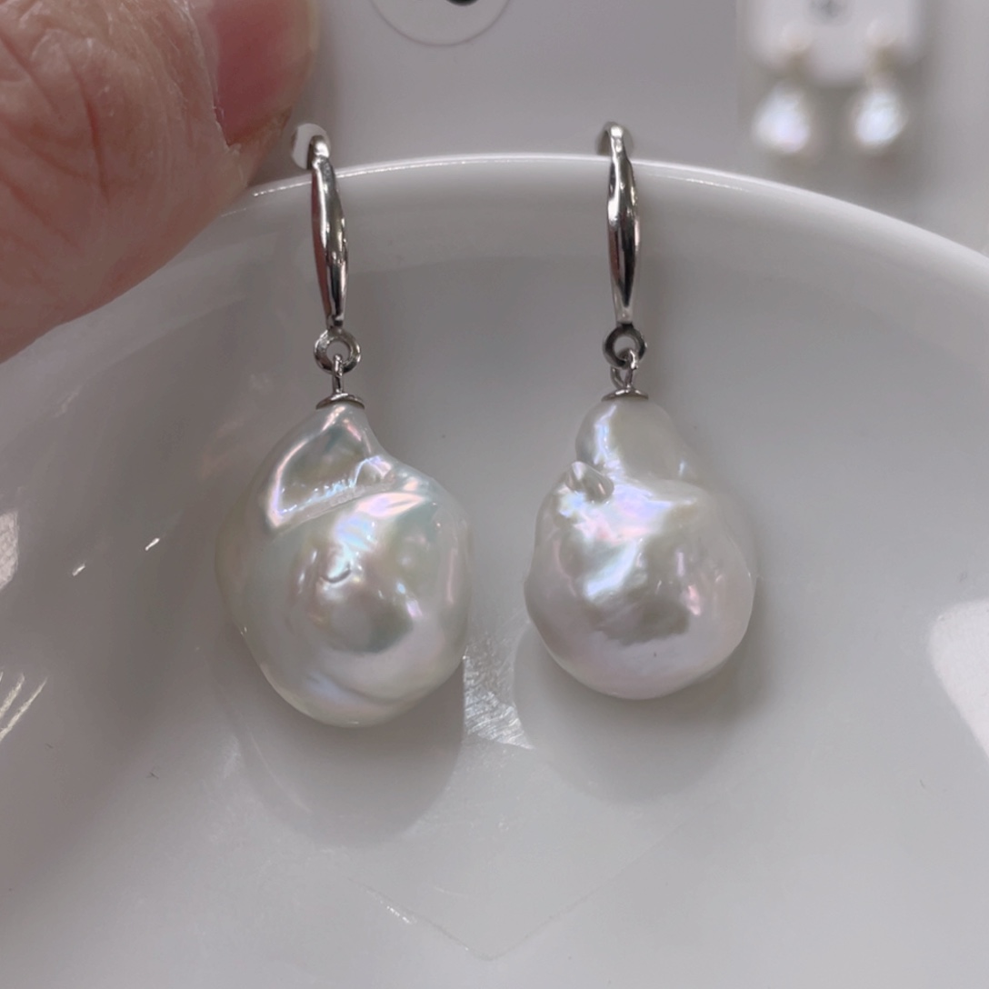 颈饰未镶嵌淡水珍珠