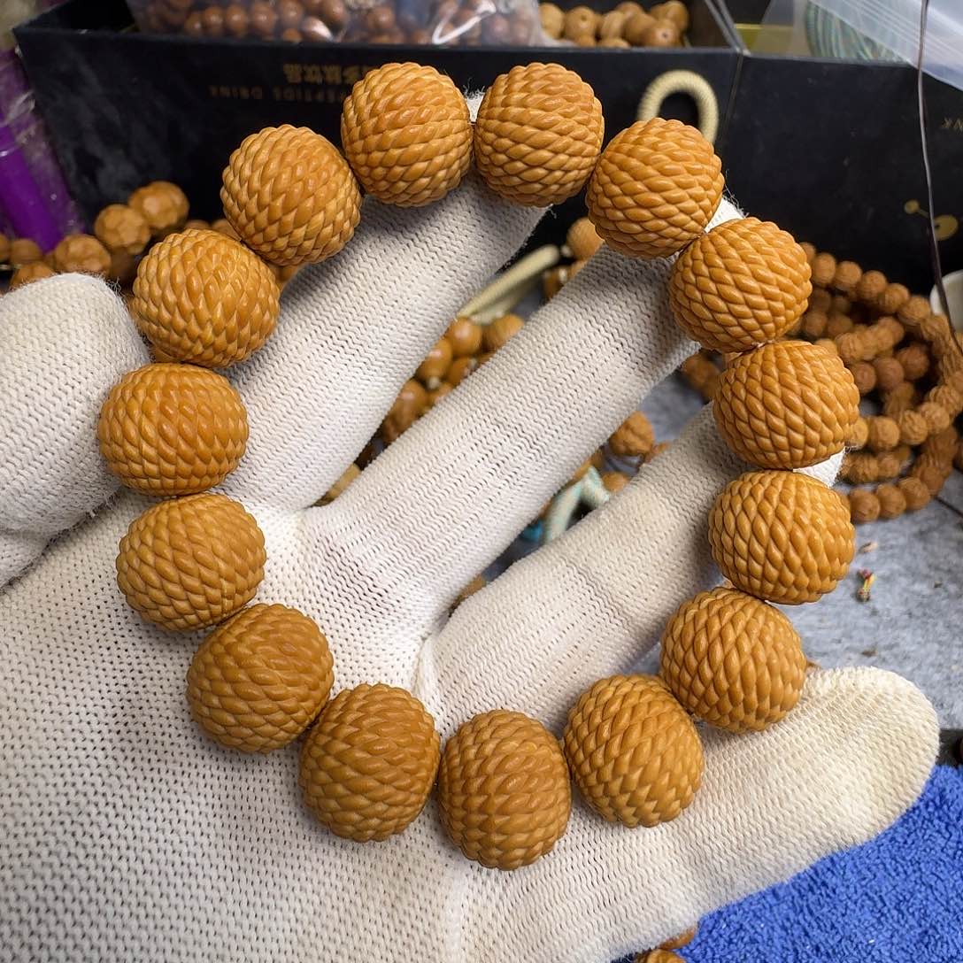 手串猴头核桃猴头雕刻新龙鳞手串