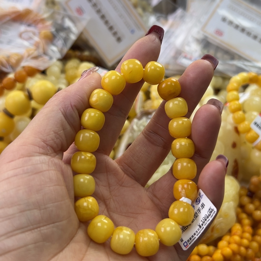 琥珀珠宝奇石未镶嵌