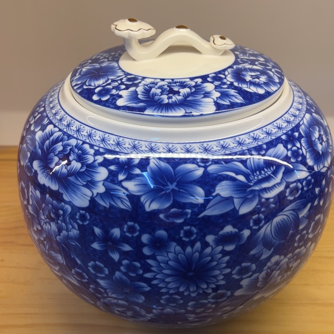 高端款家用茶叶罐