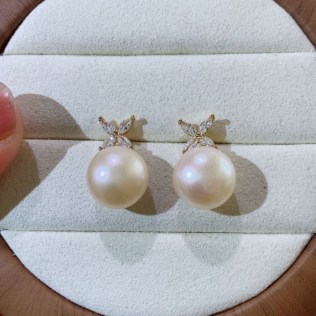 查罗石合金珠宝半成品