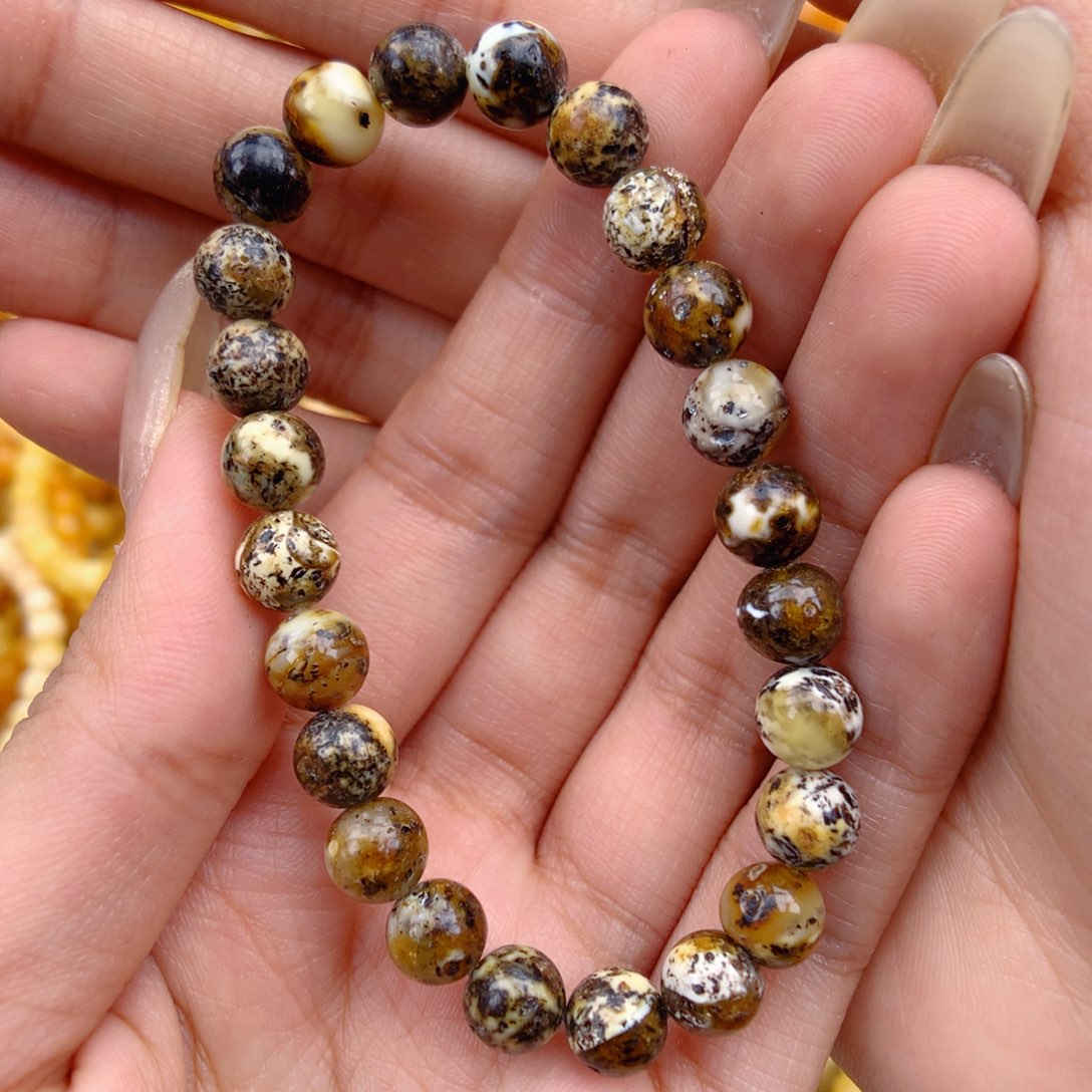 琥珀未镶嵌珠宝奇石