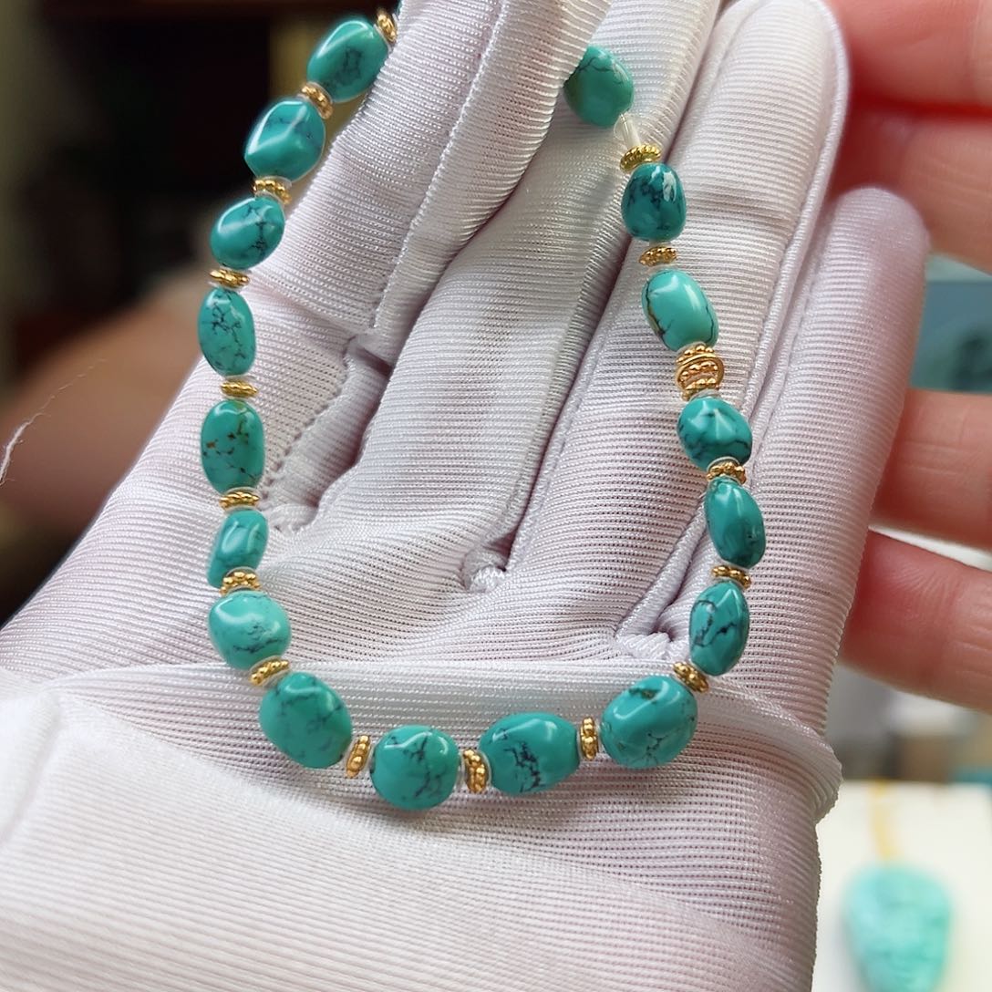 未镶嵌绿松石珠宝奇石