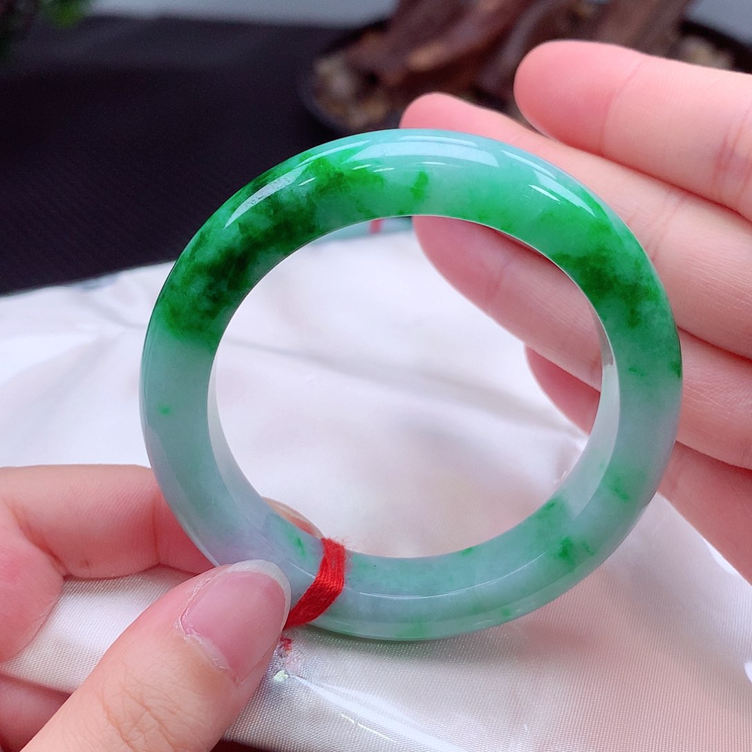 未镶嵌手镯翡翠翡翠